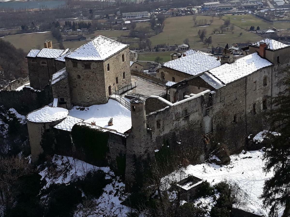 Villa La Petite Maison Aosta Exterior foto